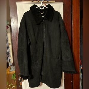 Vintagee Danier black sheepskin shearling coat, woman’s large